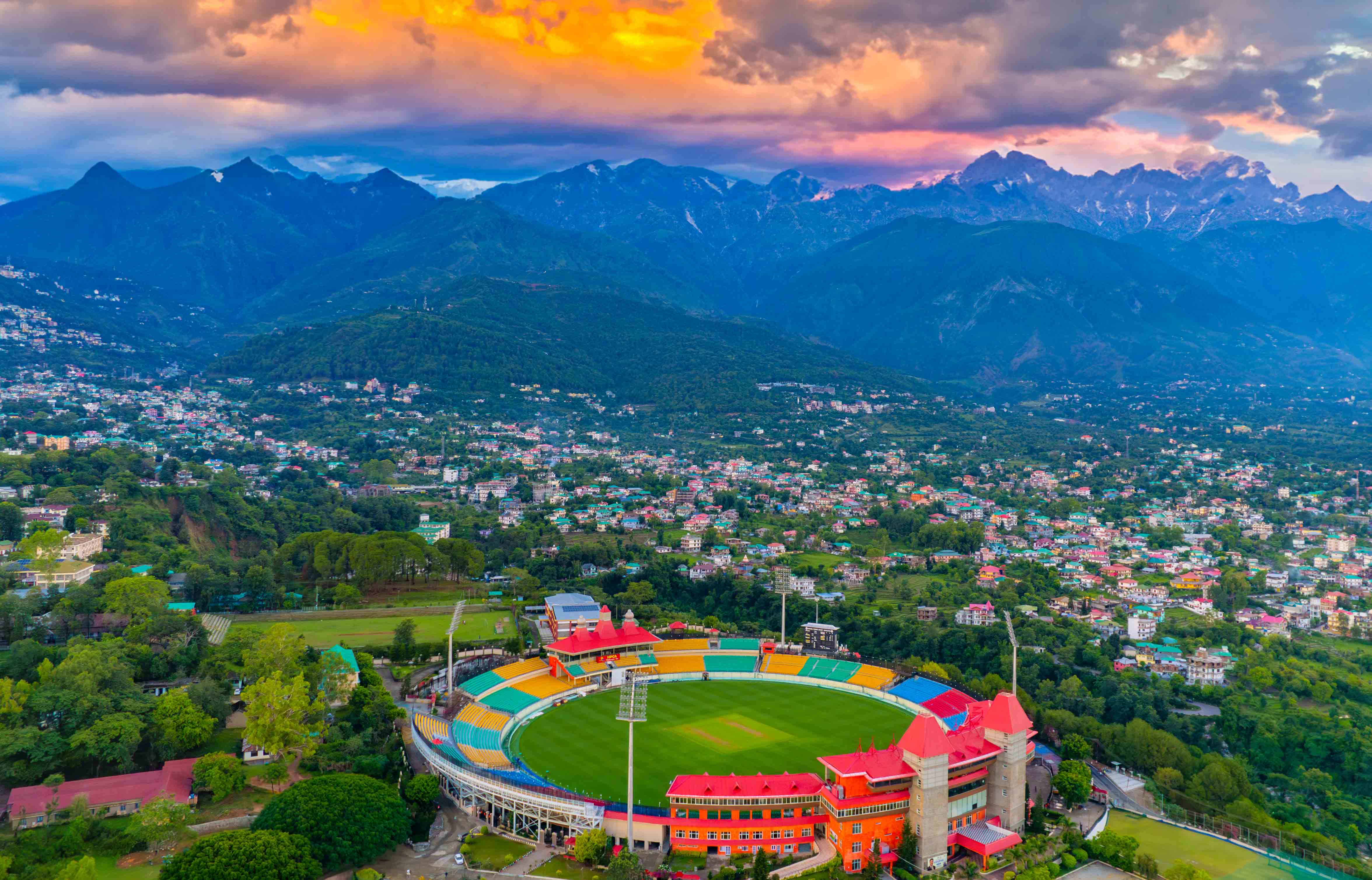 Dharamshala-Dalhousie Tour with Amritsar